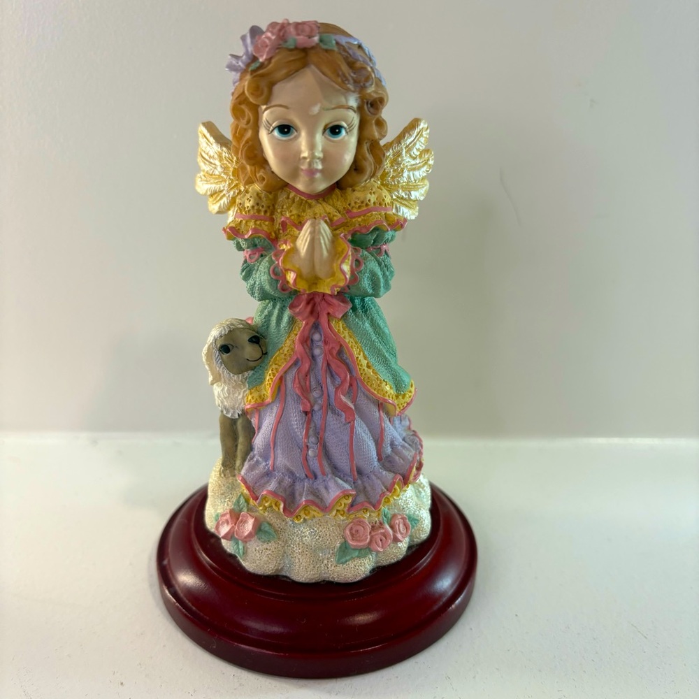 House of Lloyd 1999 Easter Angel With Lamb Figurine